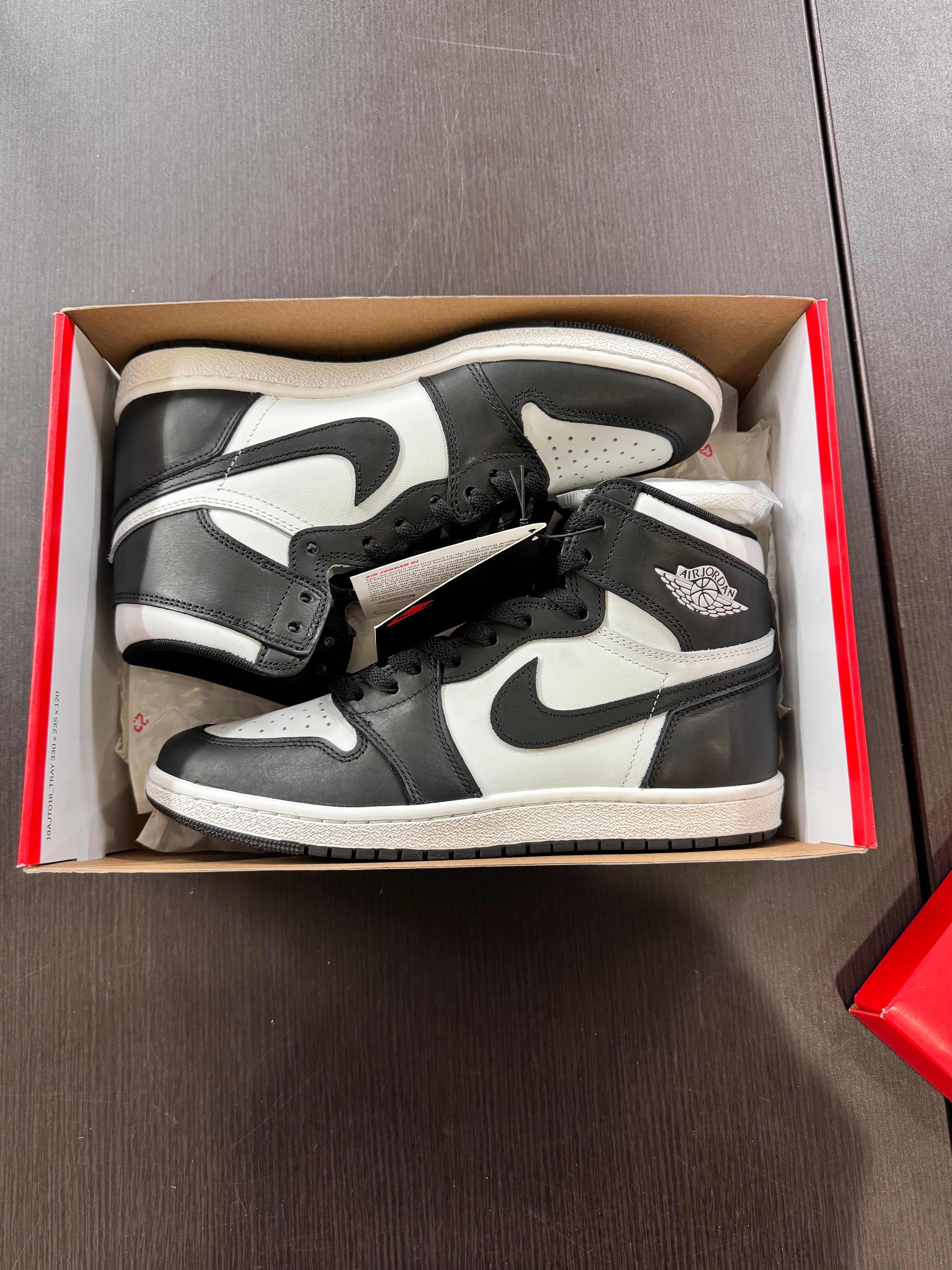 Nike Air Jordan 1 High '85 "Black/White"