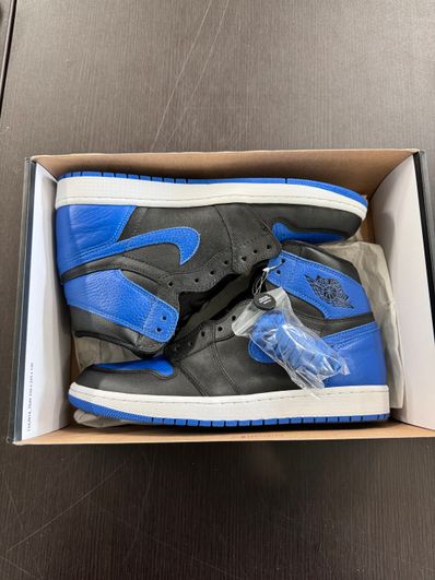 Nike Air Jordan 1 Retro High OG "Royal" (2017)