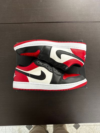 Nike Air Jordan 1 Low "Bred Toe"