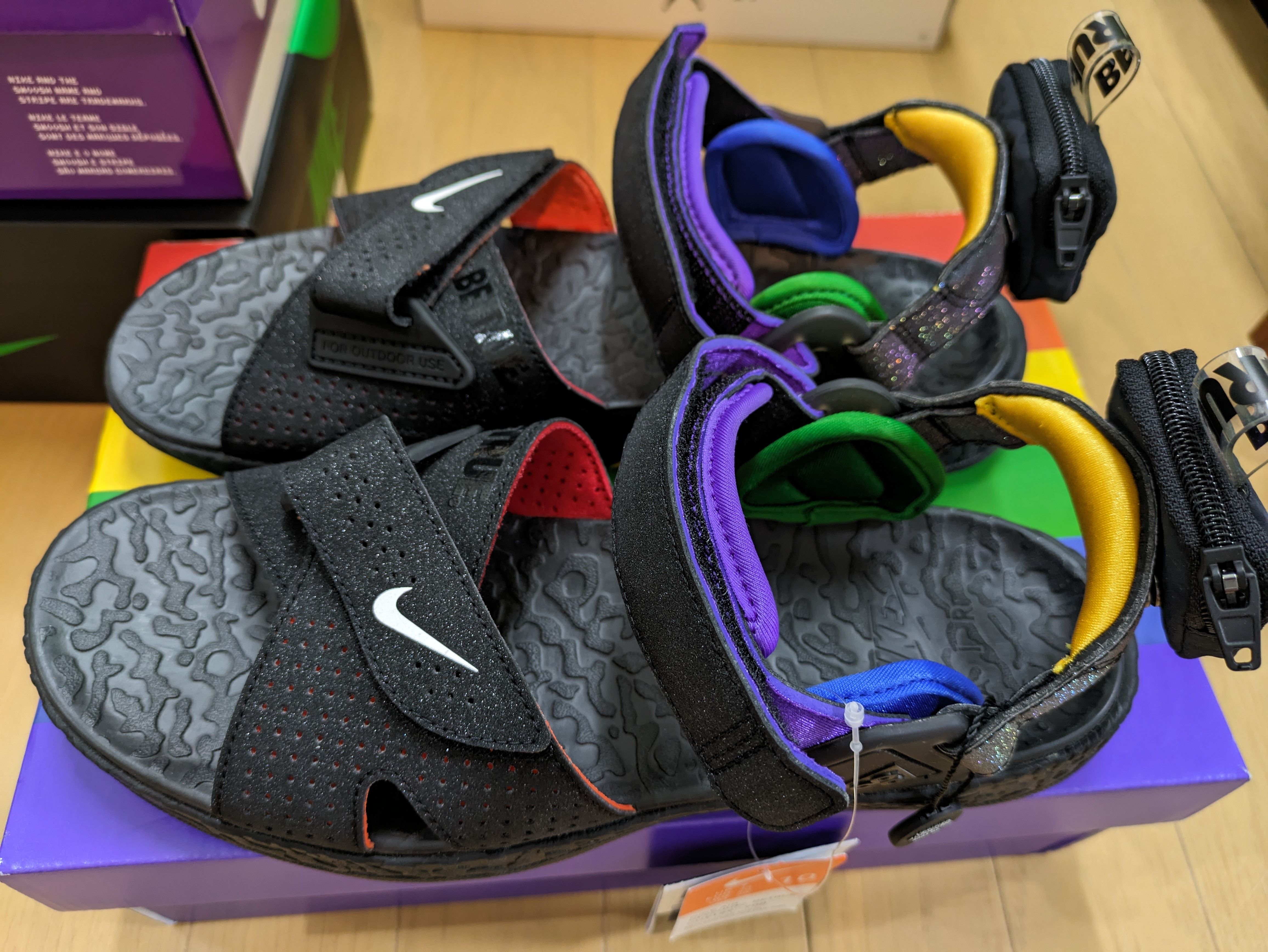 ナイキ ACG エアデューツ "ビー トゥルー"