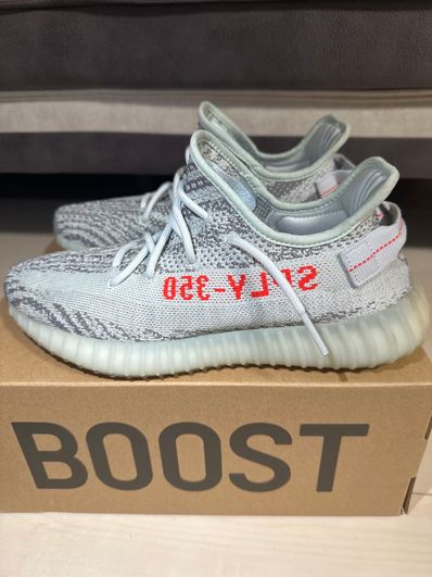 adidas YEEZY Boost 350 V2 "Blue Tint"