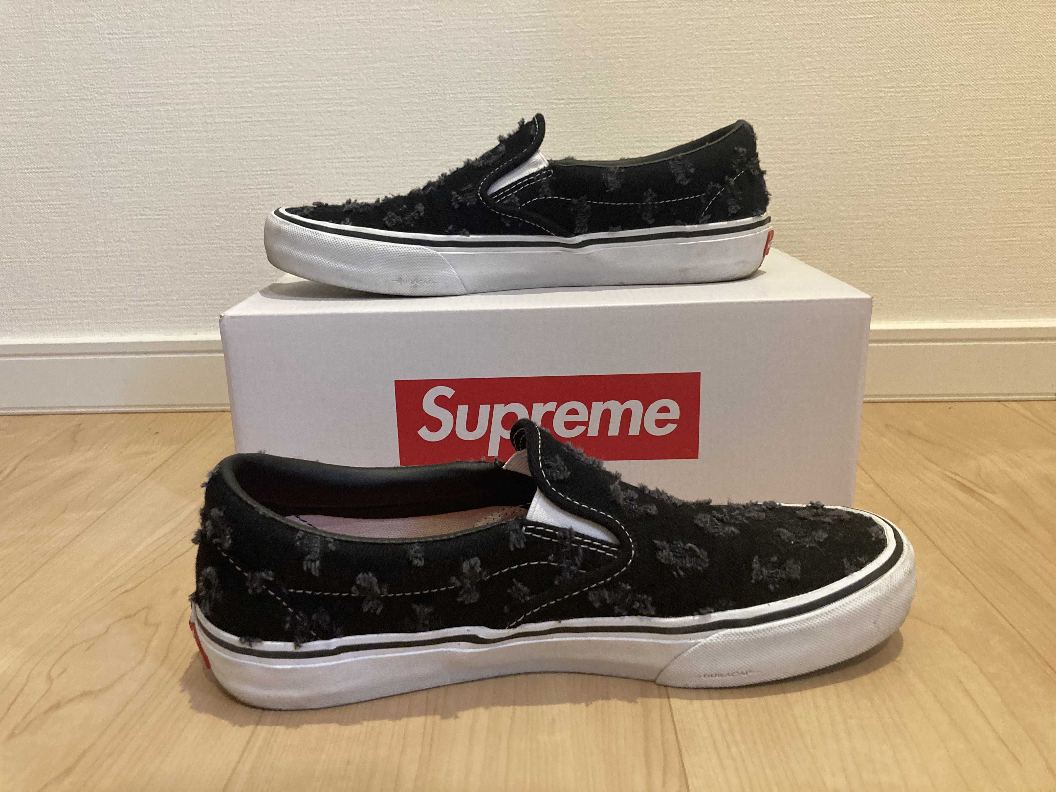 Supreme × Vans Slip-On Hole Punch Denim "Black"