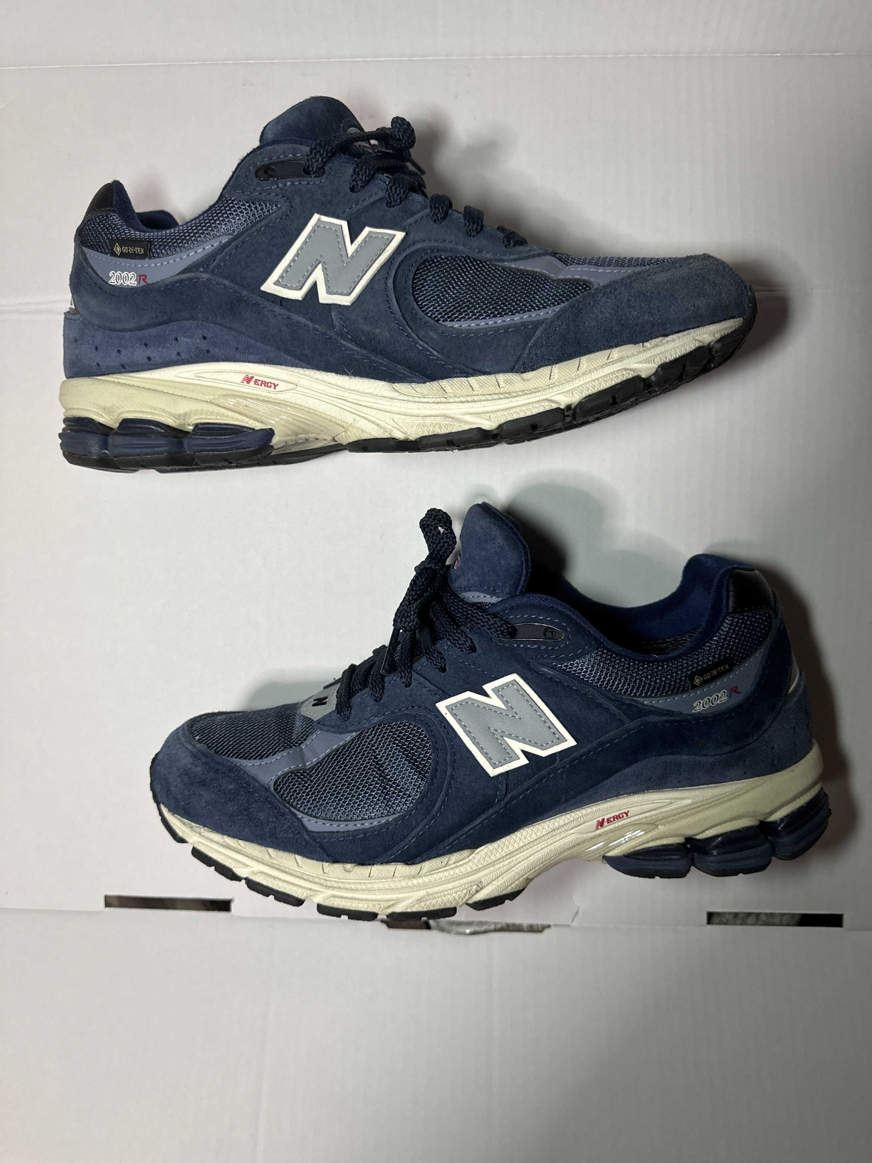 New Balance 2002R GORE-TEX "Navy"