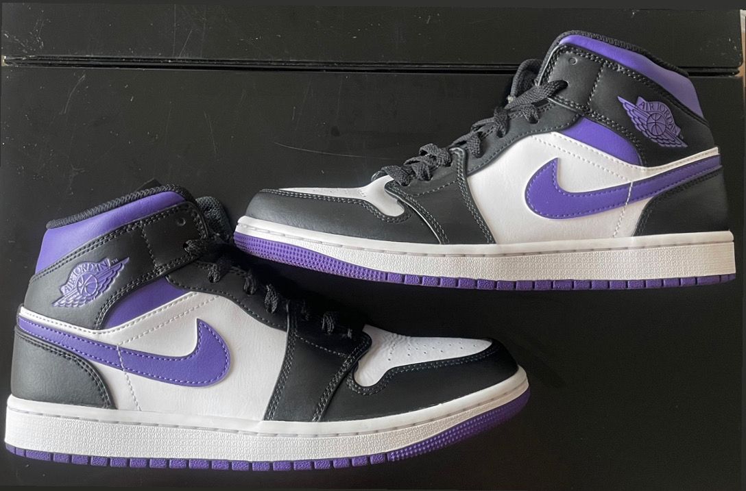Nike Air Jordan 1 Mid "Black/Court Purple"