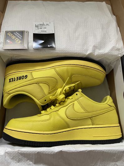Nike Air Force 1 Low Gore-Tex "Dynamic Yellow"
