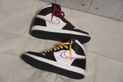 Nike Air Jordan 1 High OG Defiant "Black/Yellow/Gym Red"