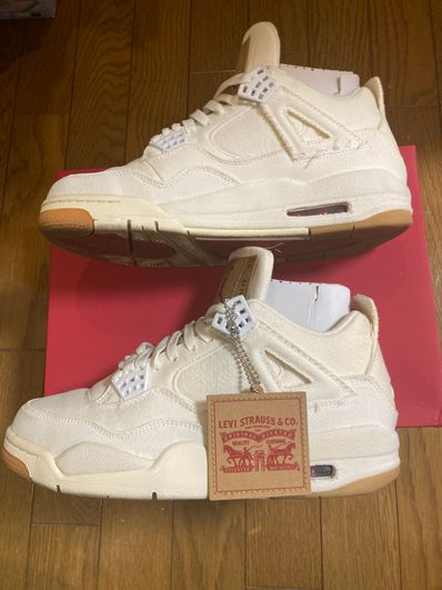 NIKE × LEVI’S AIR JORDAN 4 "WHITE DENIM"(タグ:LEVIS®)