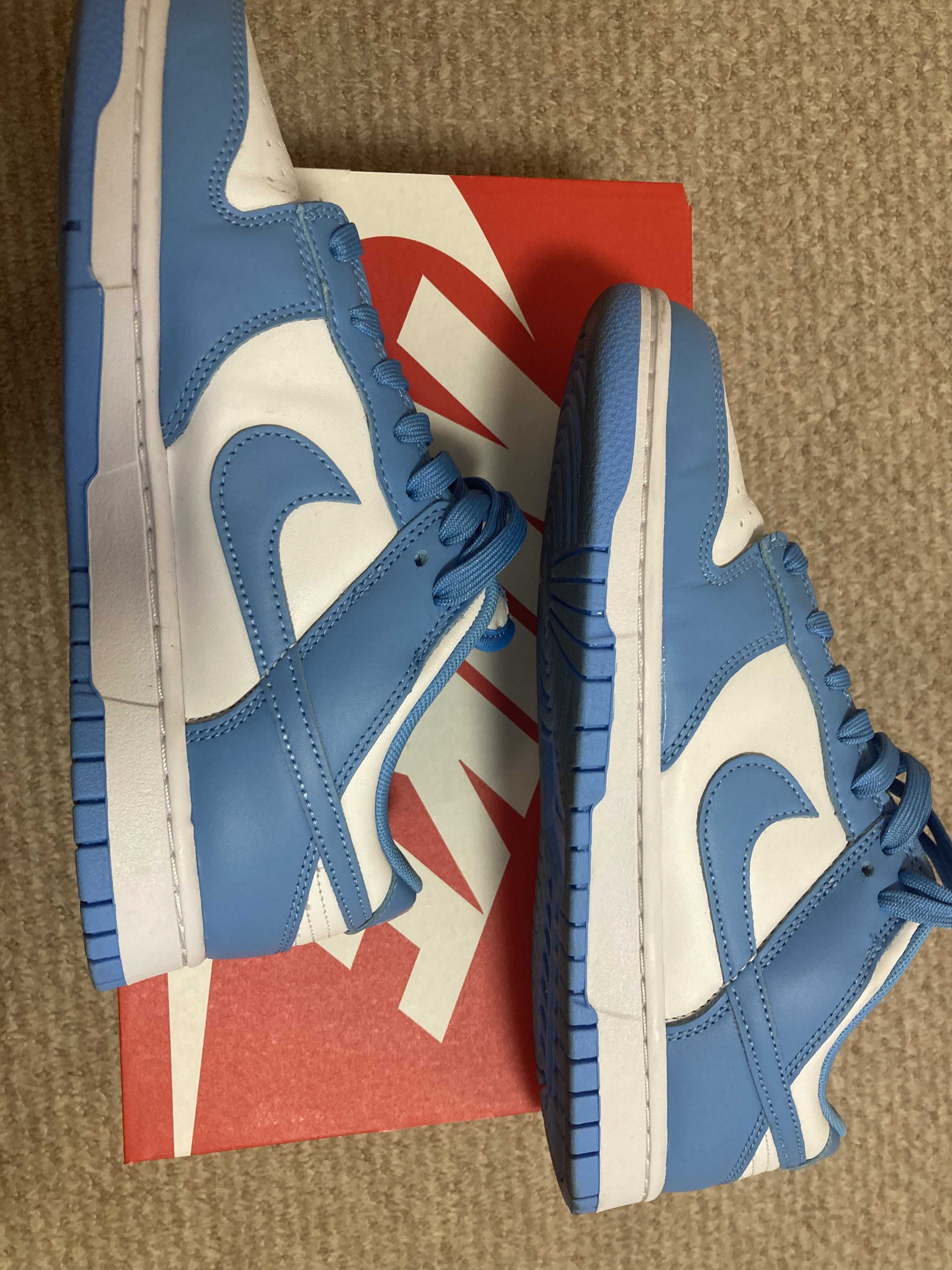 Nike Dunk Low "University Blue"