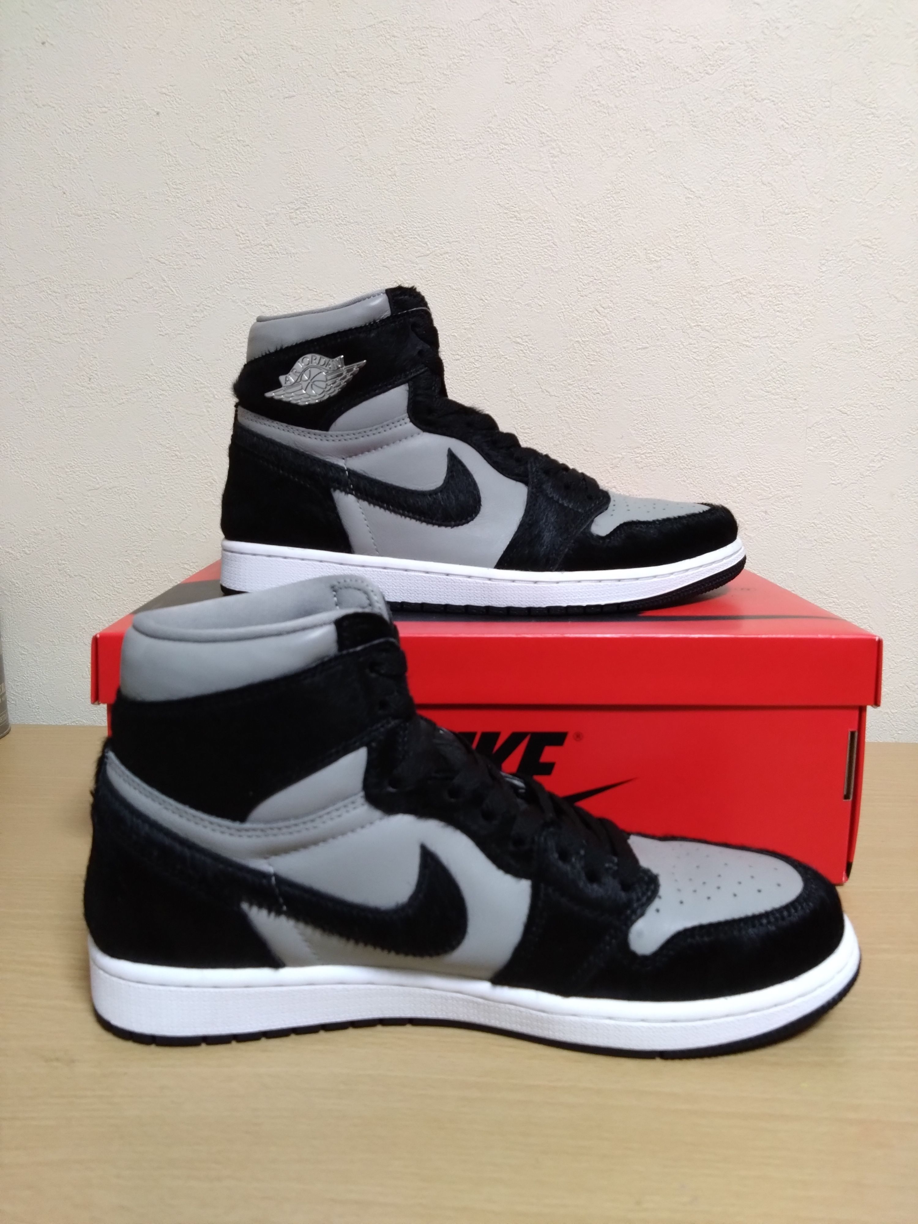 Nike Women's Air Jordan 1 Retro High OG "Medium Grey"