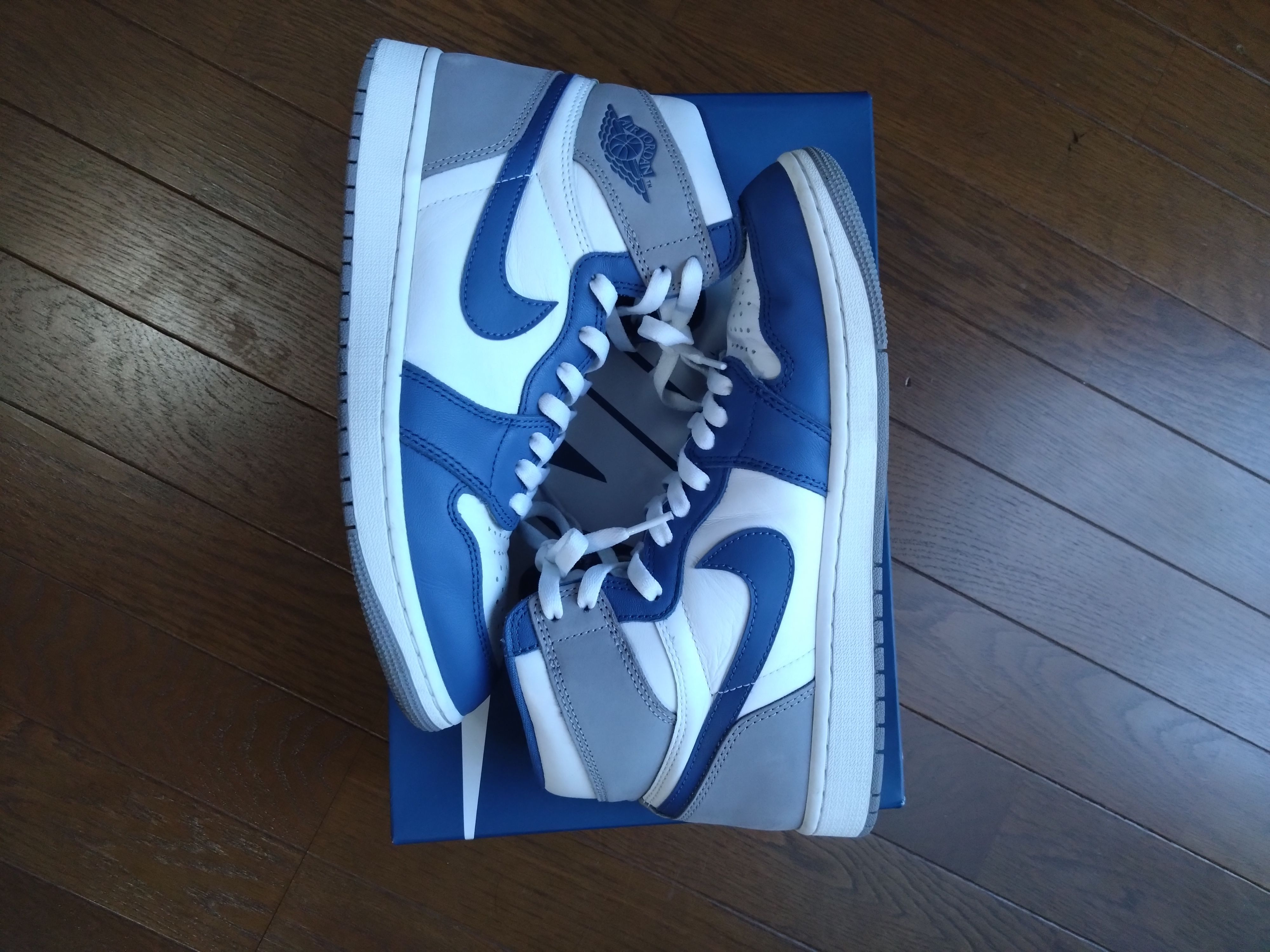 Nike Air Jordan 1 High OG "True Blue"