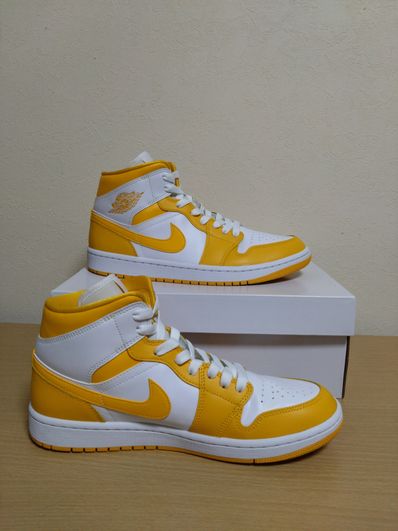 Nike Women's Air Jordan 1 Mid "Lemon"