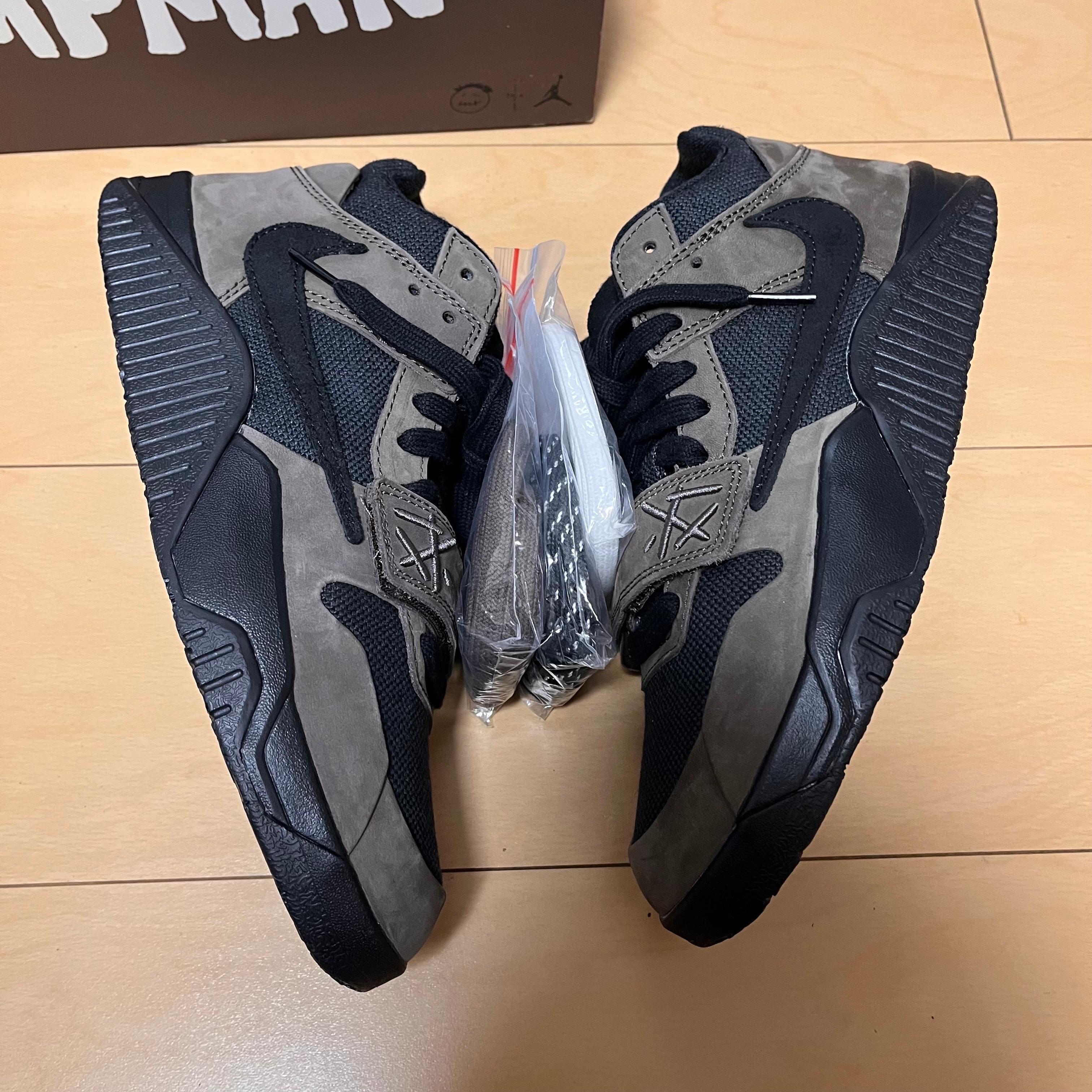 トラヴィススコット × ナイキ ジョーダン ジャンプマンジャック TR CJ1 T-Rexx "ブラック アンド ダークモカ"