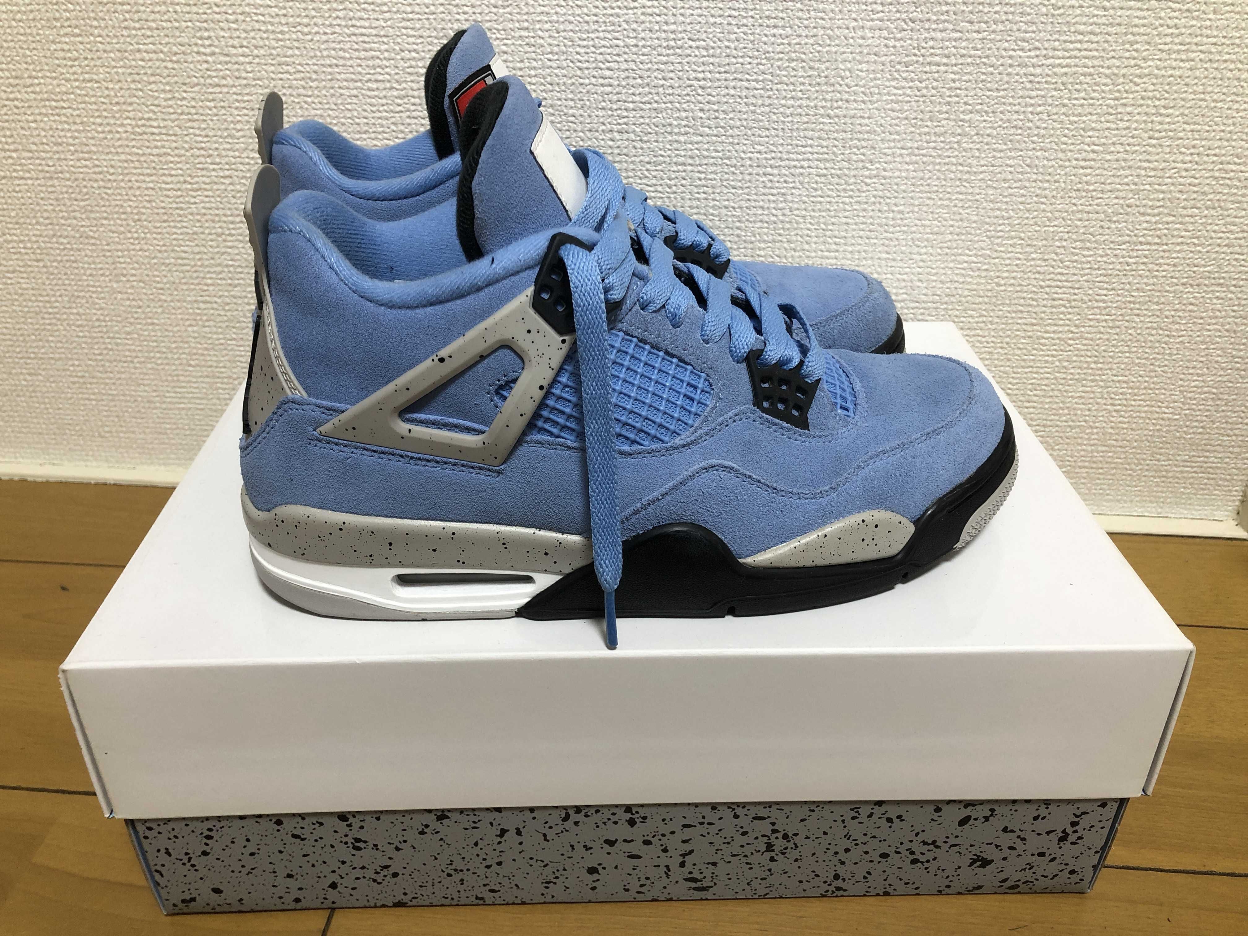 Nike Air Jordan 4 "University Blue"