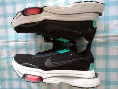 NIKE AIR ZOOM TYPE "BLACK MENTA"