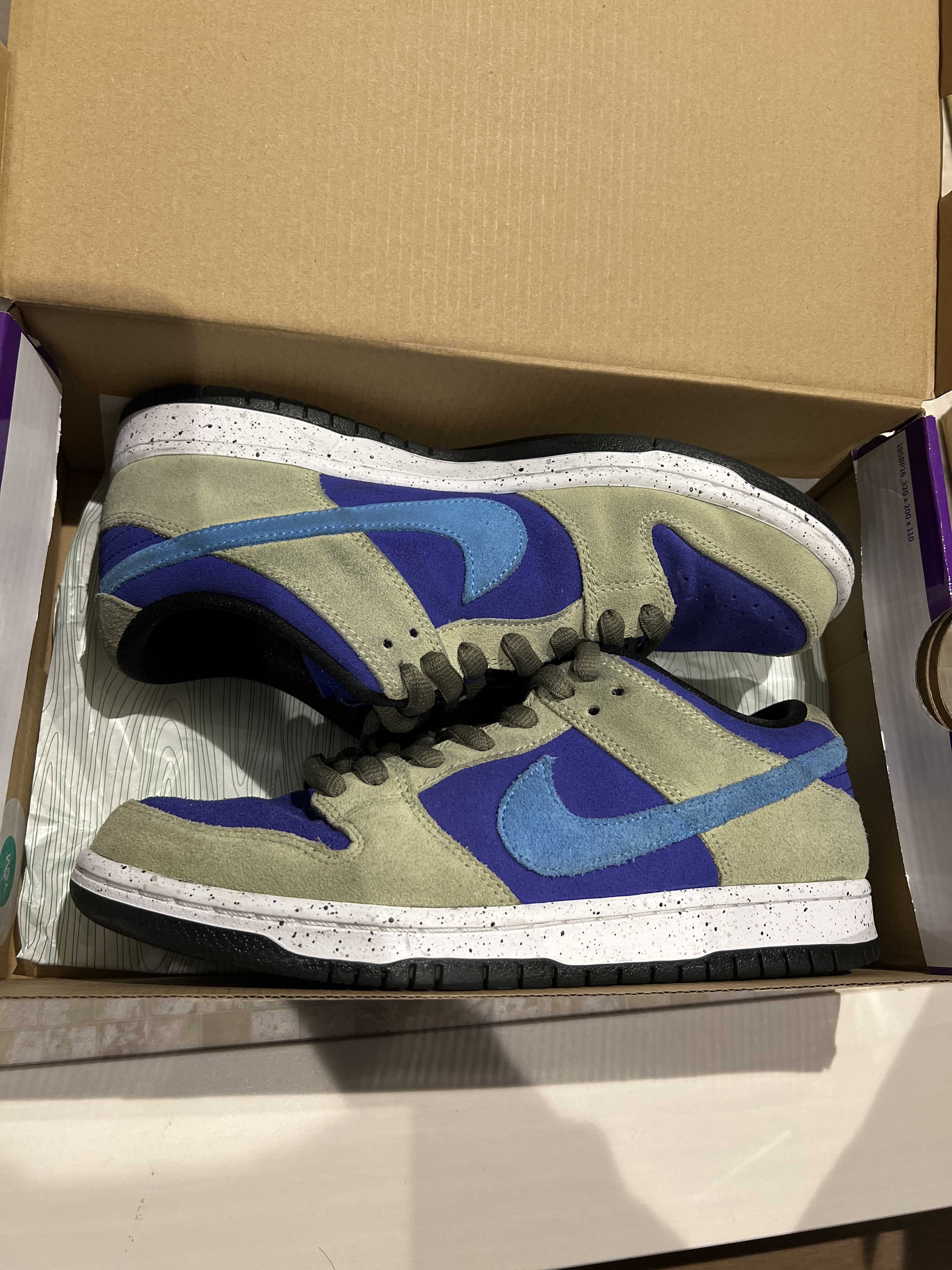 Nike SB Dunk Low "Celadon"