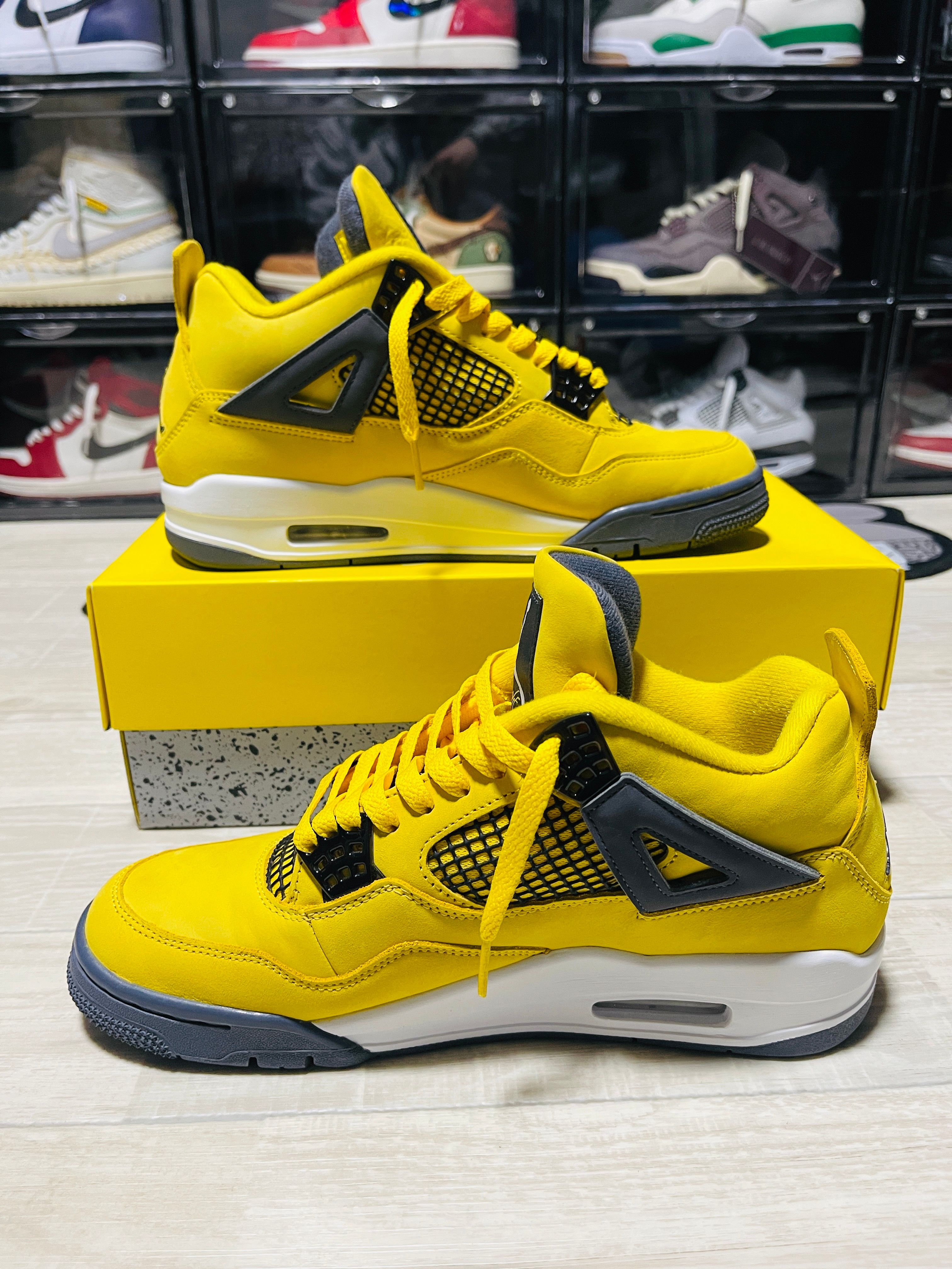Nike Air Jordan 4 "Tour Yellow"