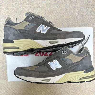 New Balance M991UKF Flimby Catalogue Pack "Grey/White"