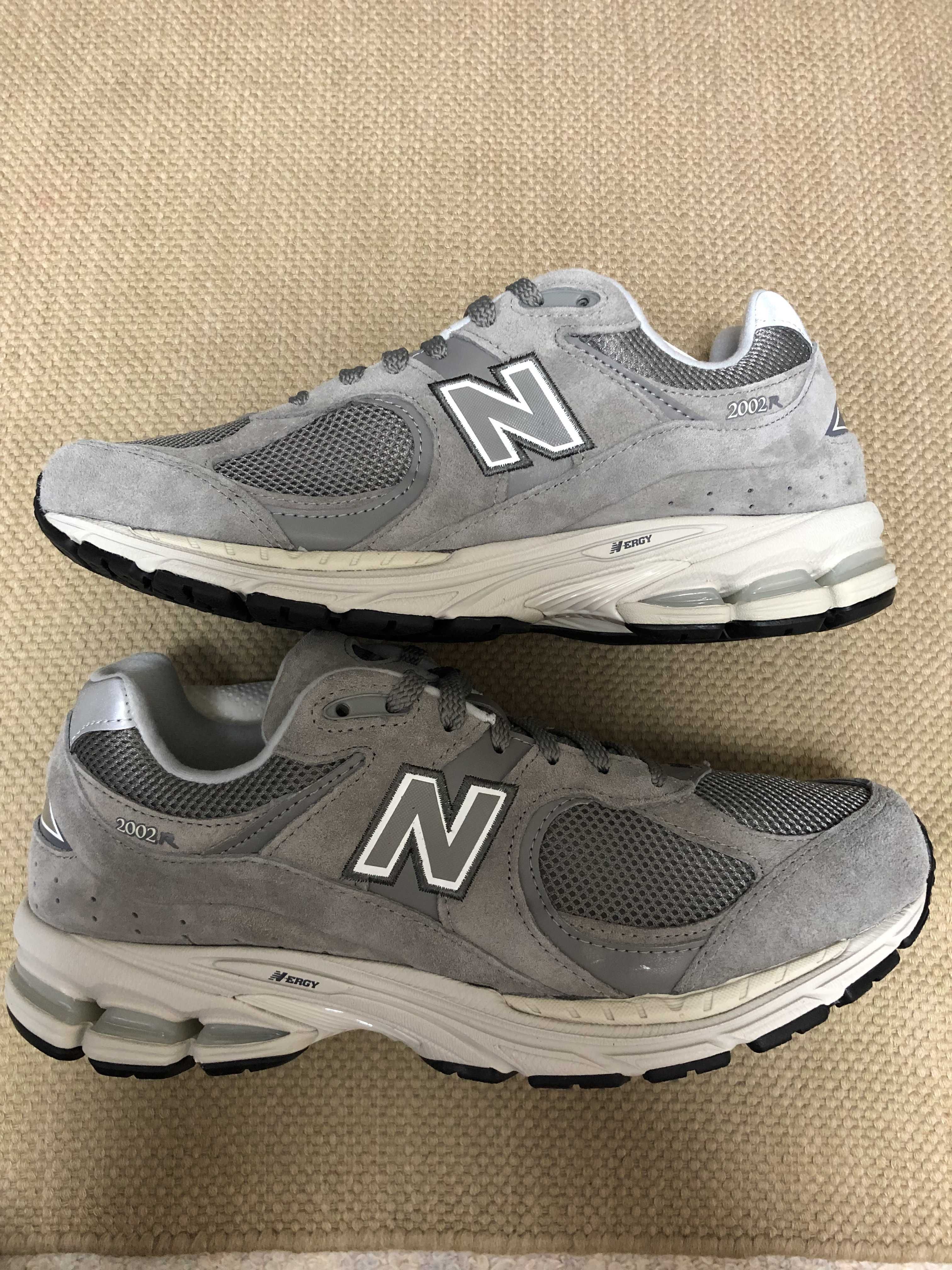 New Balance 2002R "Marblehead/Light Aluminum"