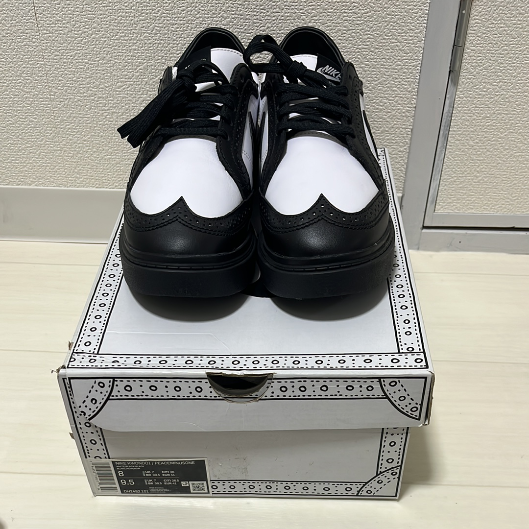PEACEMINUSONE × Nike Kwondo 1 "Black and White" / G-DRAGON