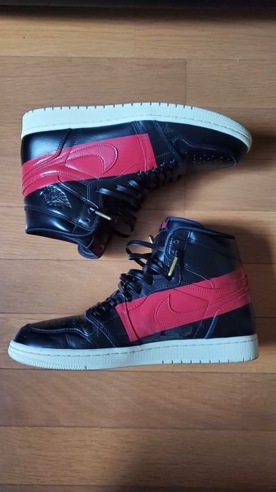 Nike Air Jordan 1 Retro High OG "Couture"