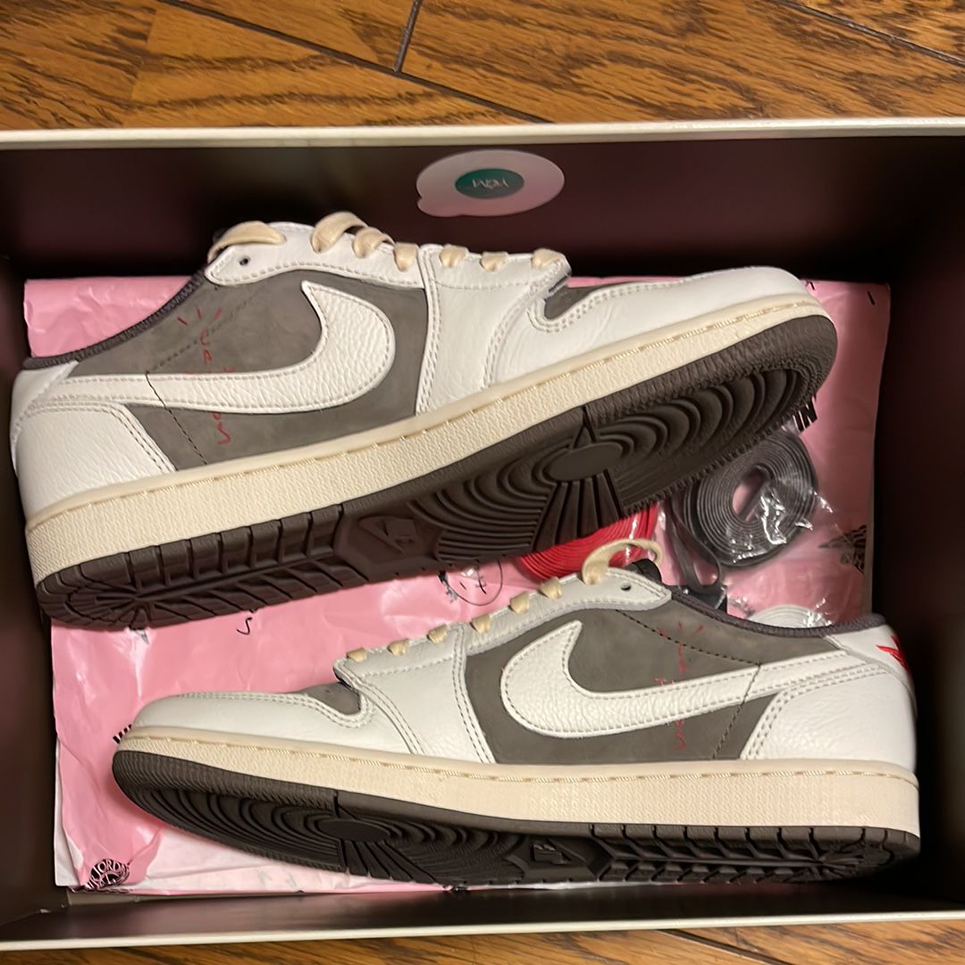 Travis Scott × Nike Air Jordan 1 Low OG SP "Reverse Mocha/Sail and Ridgerock"