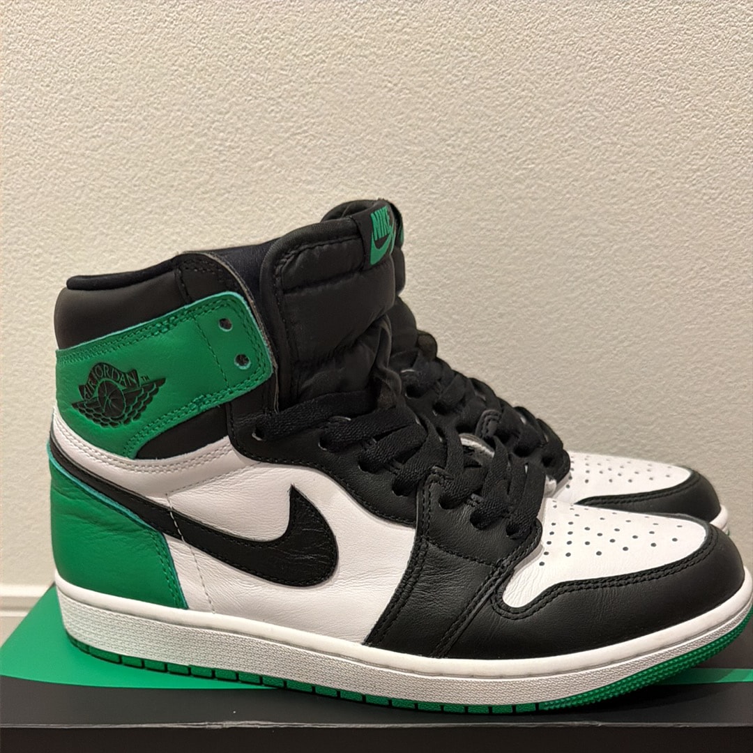 Nike Air Jordan 1 Retro High OG "Celtics/Black and Lucky Green" (2023)