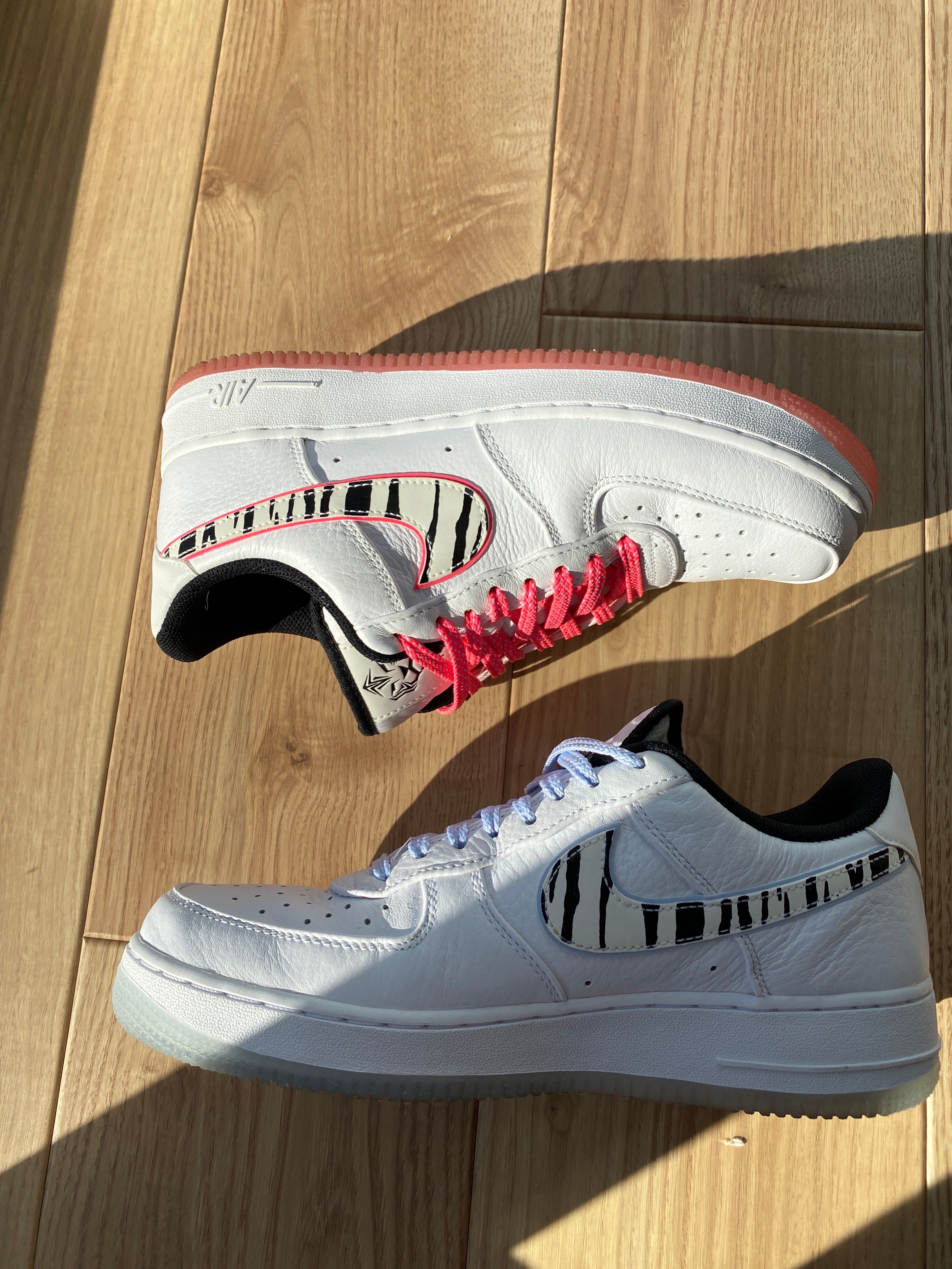 Nike Air Force 1 Low "White Tiger"