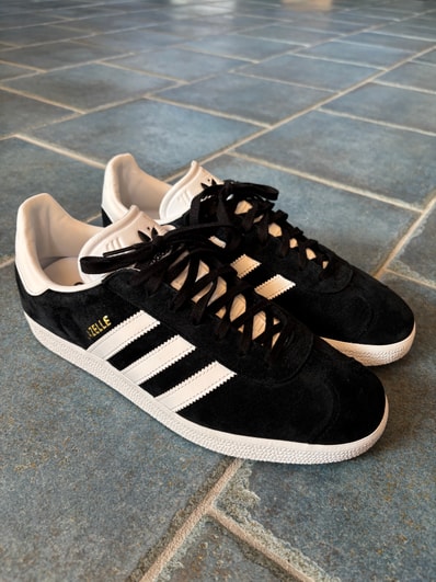 adidas Gazelle "Core Black/Cloud White/Gold"
