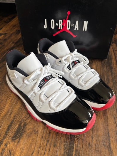 Nike Air Jordan 11 Low "Gym Red"