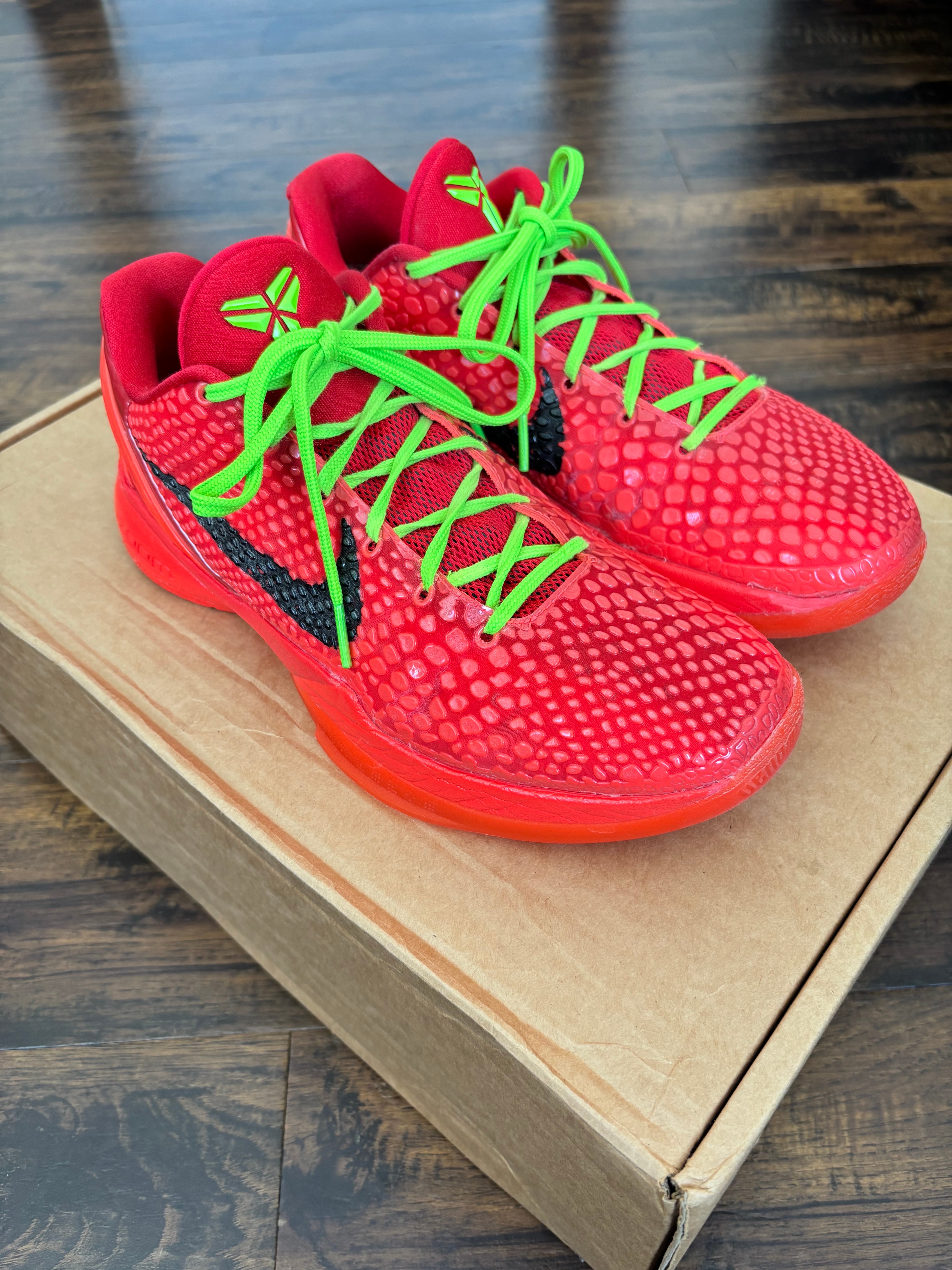 Nike Kobe 6 Protro "Reverse Grinch"