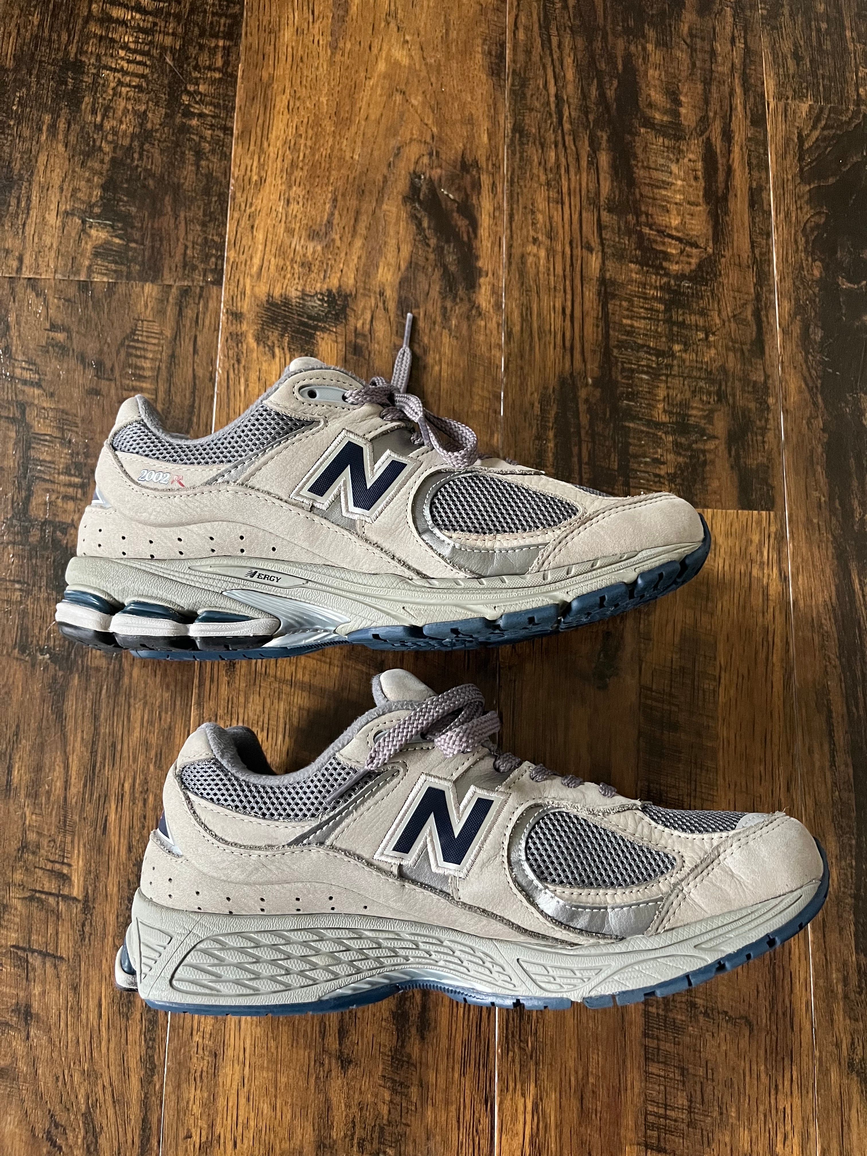 New Balance 2002R "Gray"