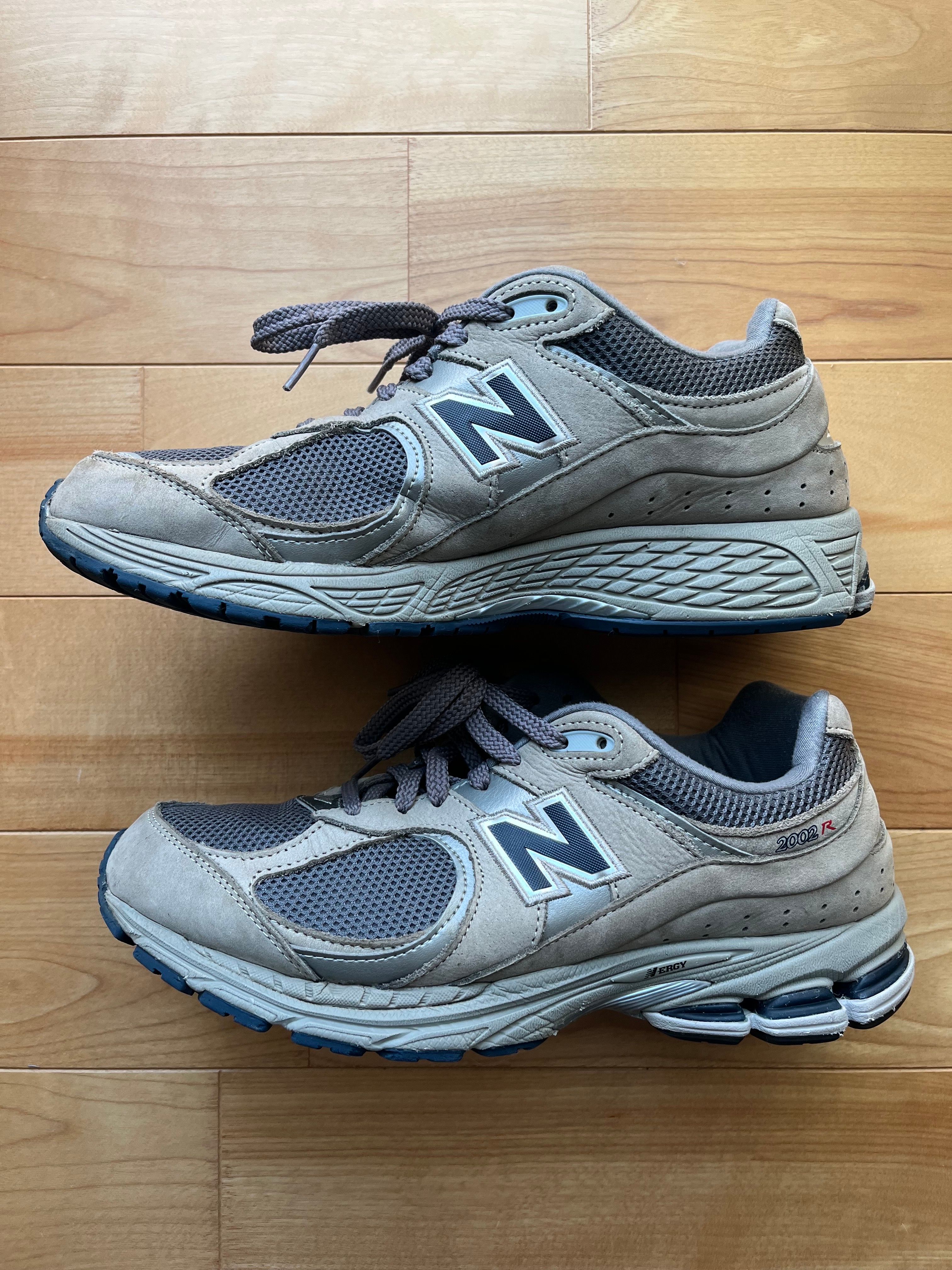 New Balance 2002R "Gray"