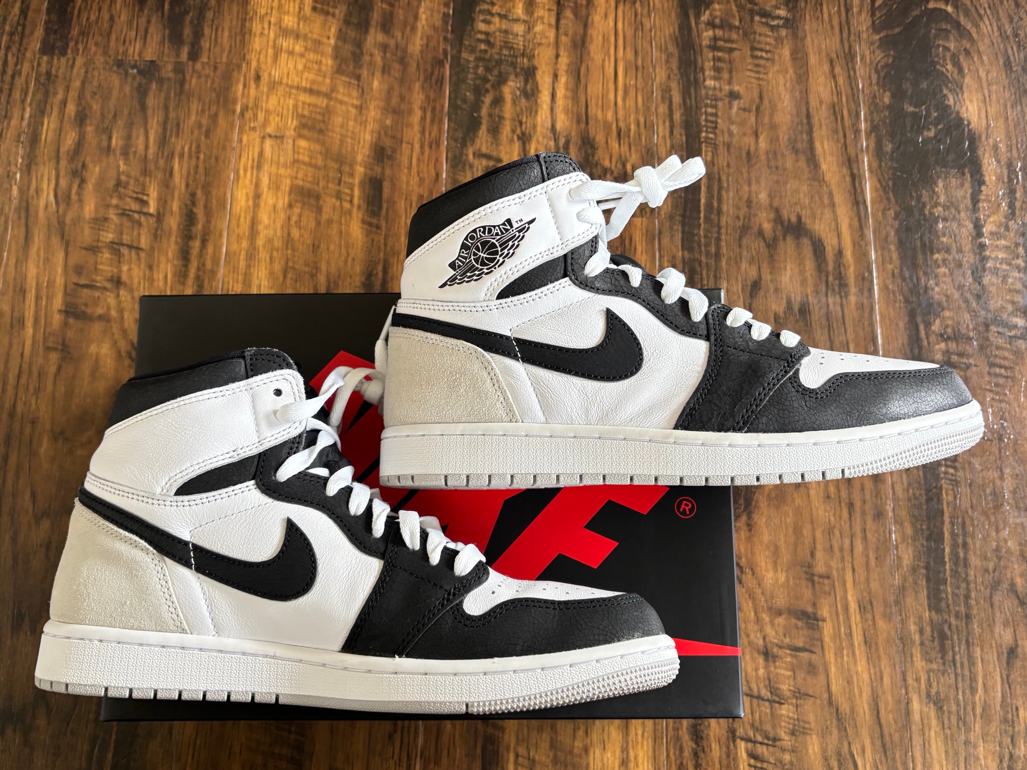 Nike Air Jordan 1 High OG "Bleached Coral"