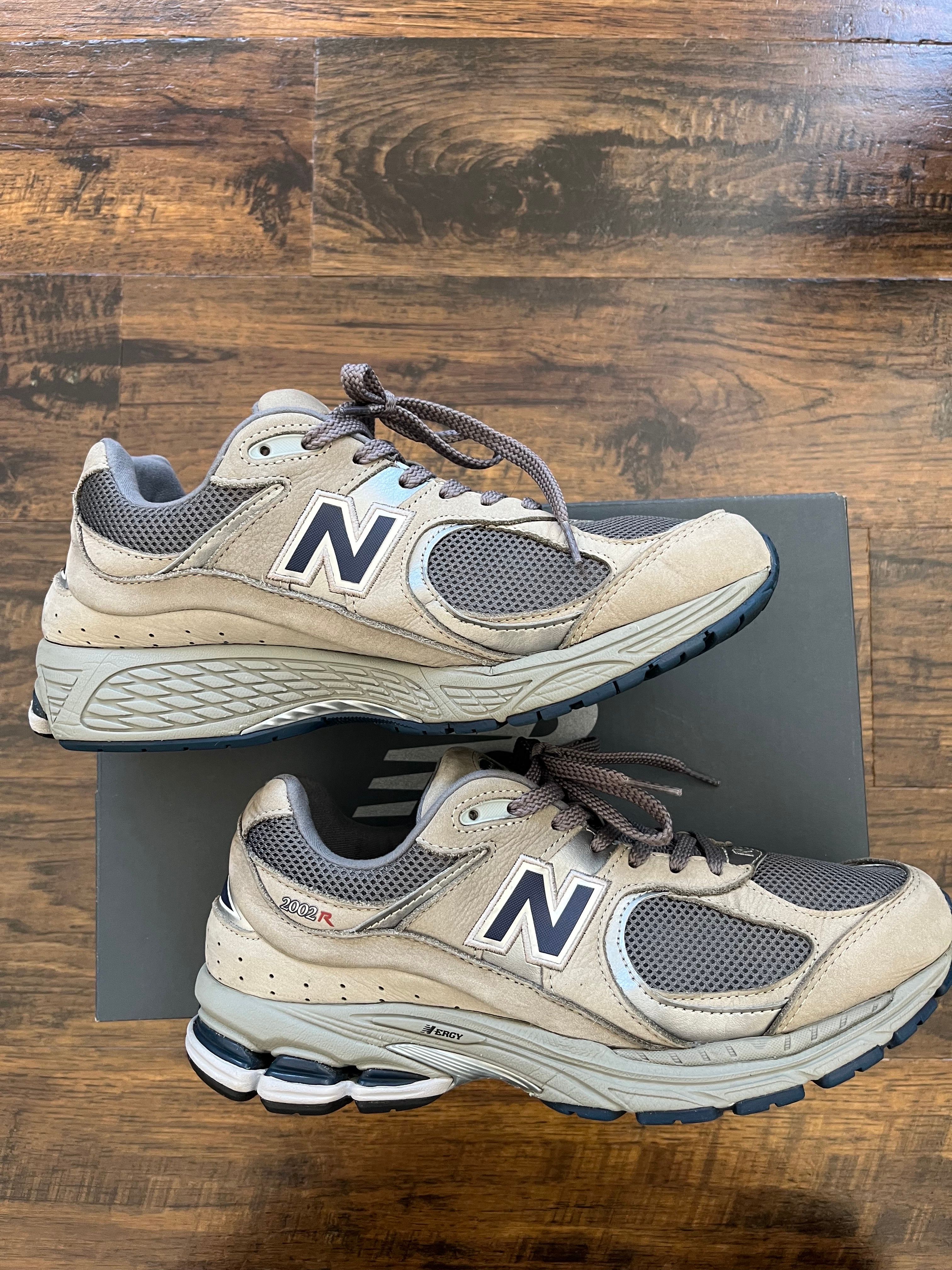 New Balance 2002R "Gray"