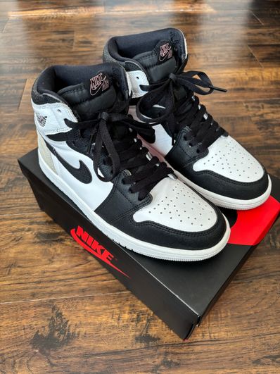Nike Air Jordan 1 High OG "Bleached Coral"