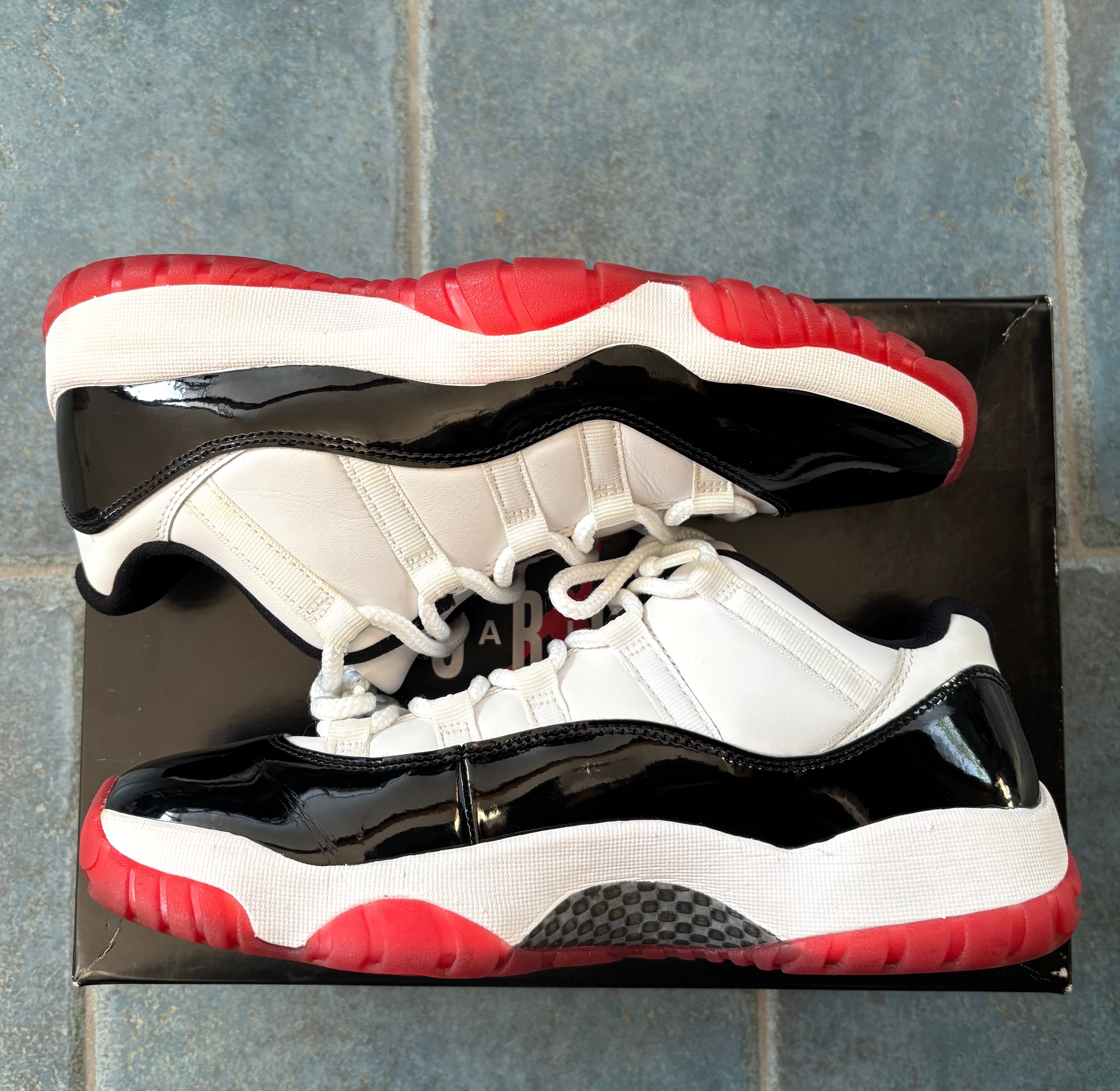 Nike Air Jordan 11 Low "Gym Red"