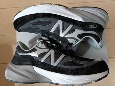 New Balance 990V6 "Black" (Heel NB Logo)