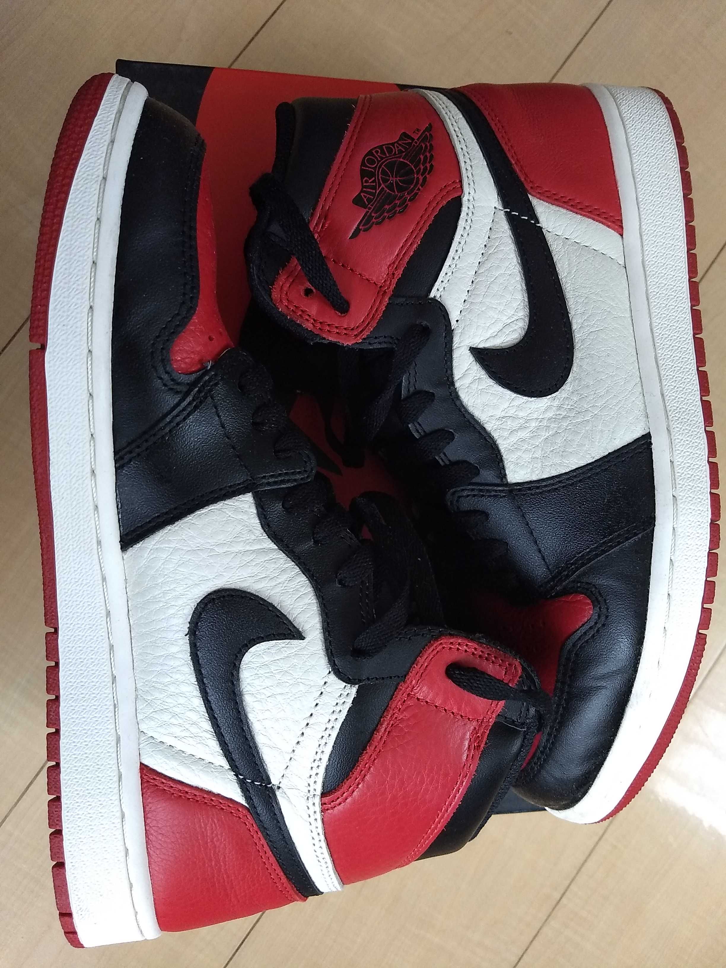 Nike Air Jordan 1 Retro High OG "Bred Toe"