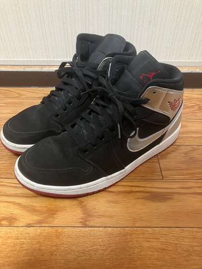 Nike Air Jordan 1 Mid "Johnny Kilroy"