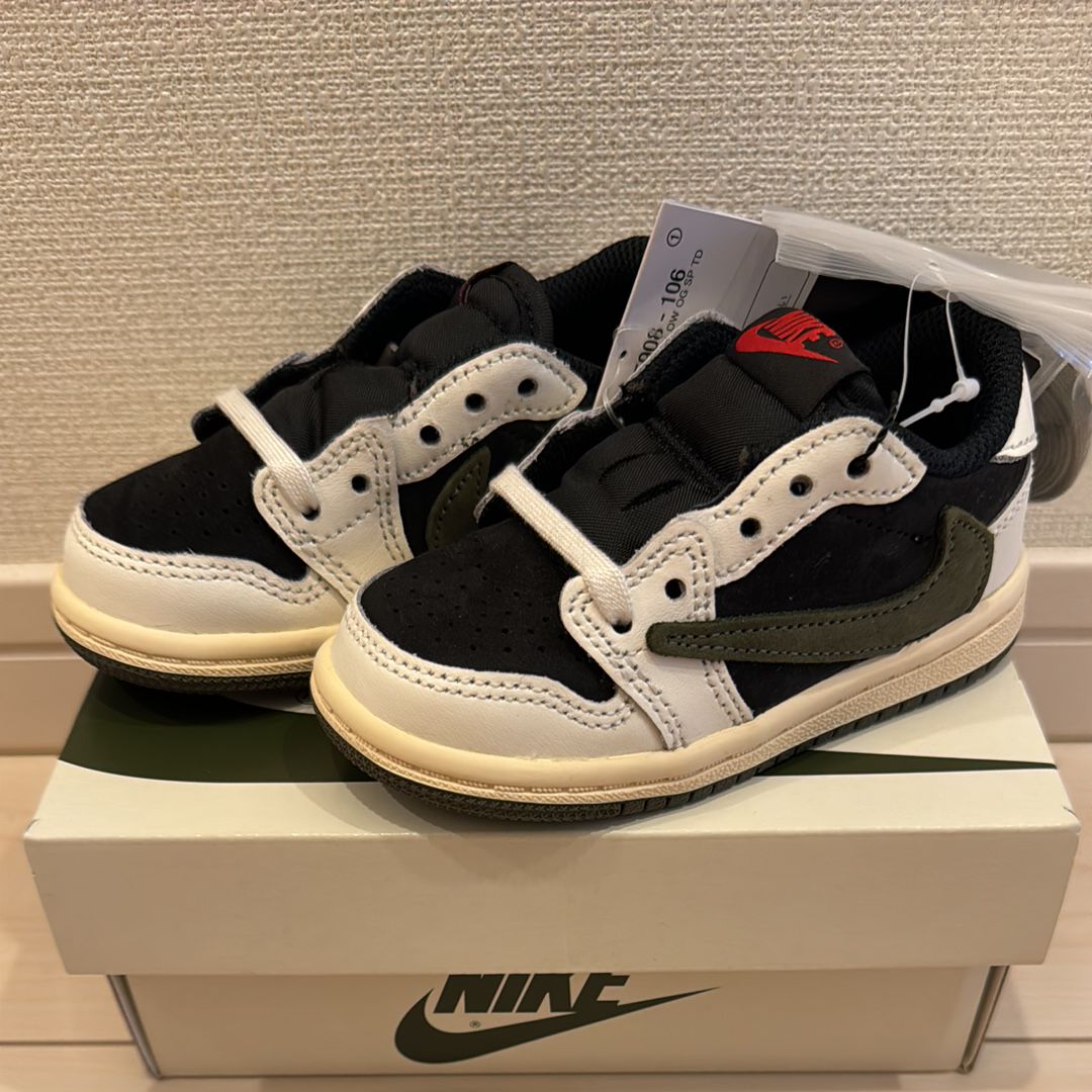 Travis Scott × Nike TD Jordan 1 Low OG "Medium Olive"