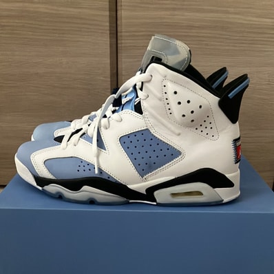 Nike Air Jordan 6 "UNC"