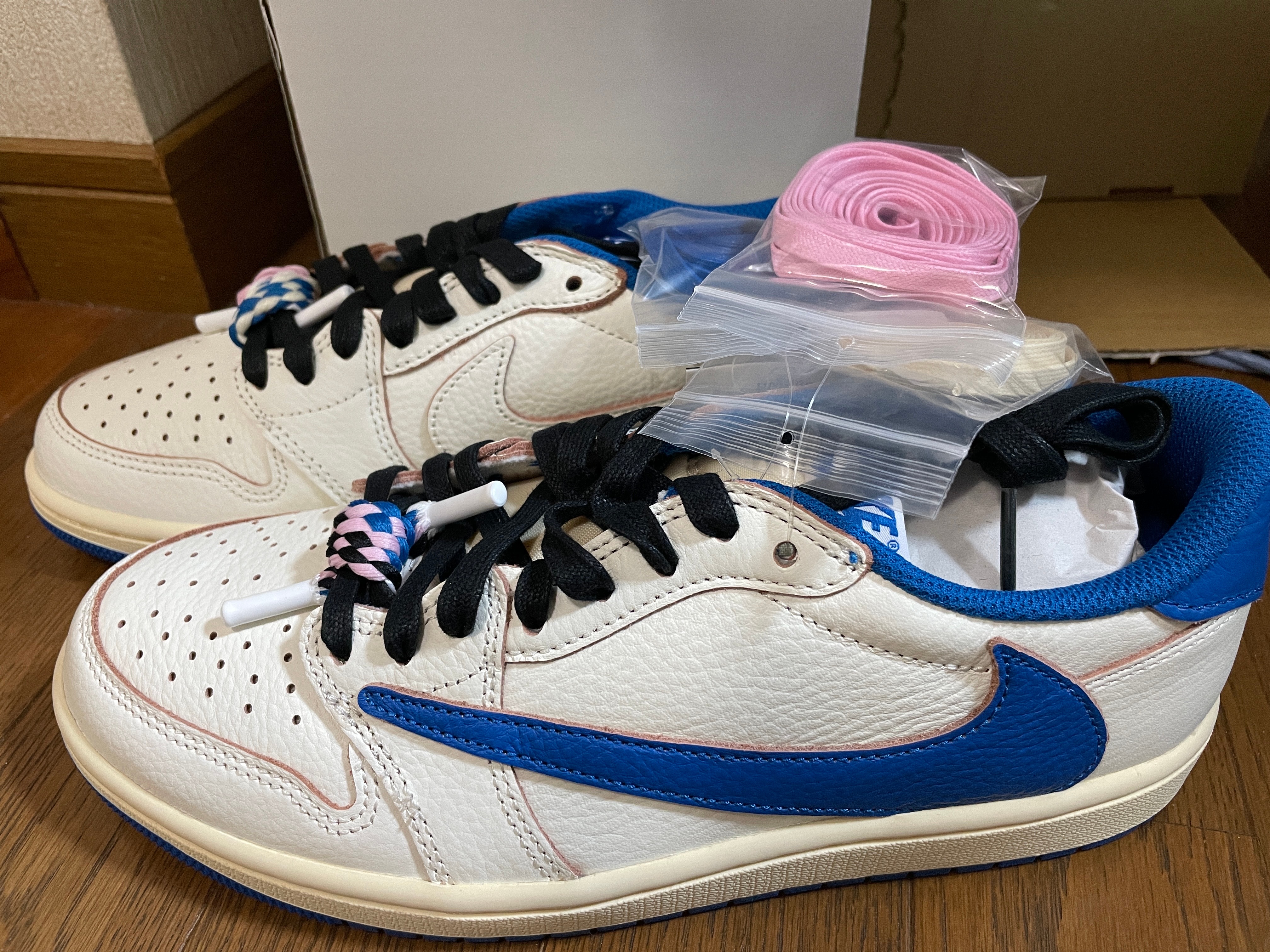 Travis Scott × fragment design × Nike Air Jordan 1 Low OG "Sail/Military Blue"