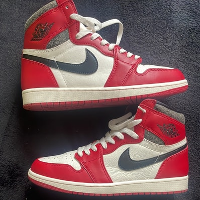 Nike Air Jordan 1 High OG "Lost & Found/Chicago"