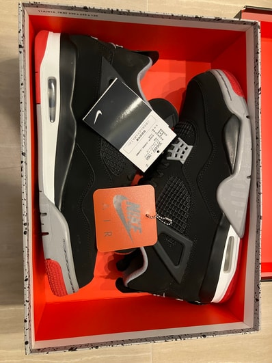 Nike Air Jordan 4 Retro "Bred" (2019)