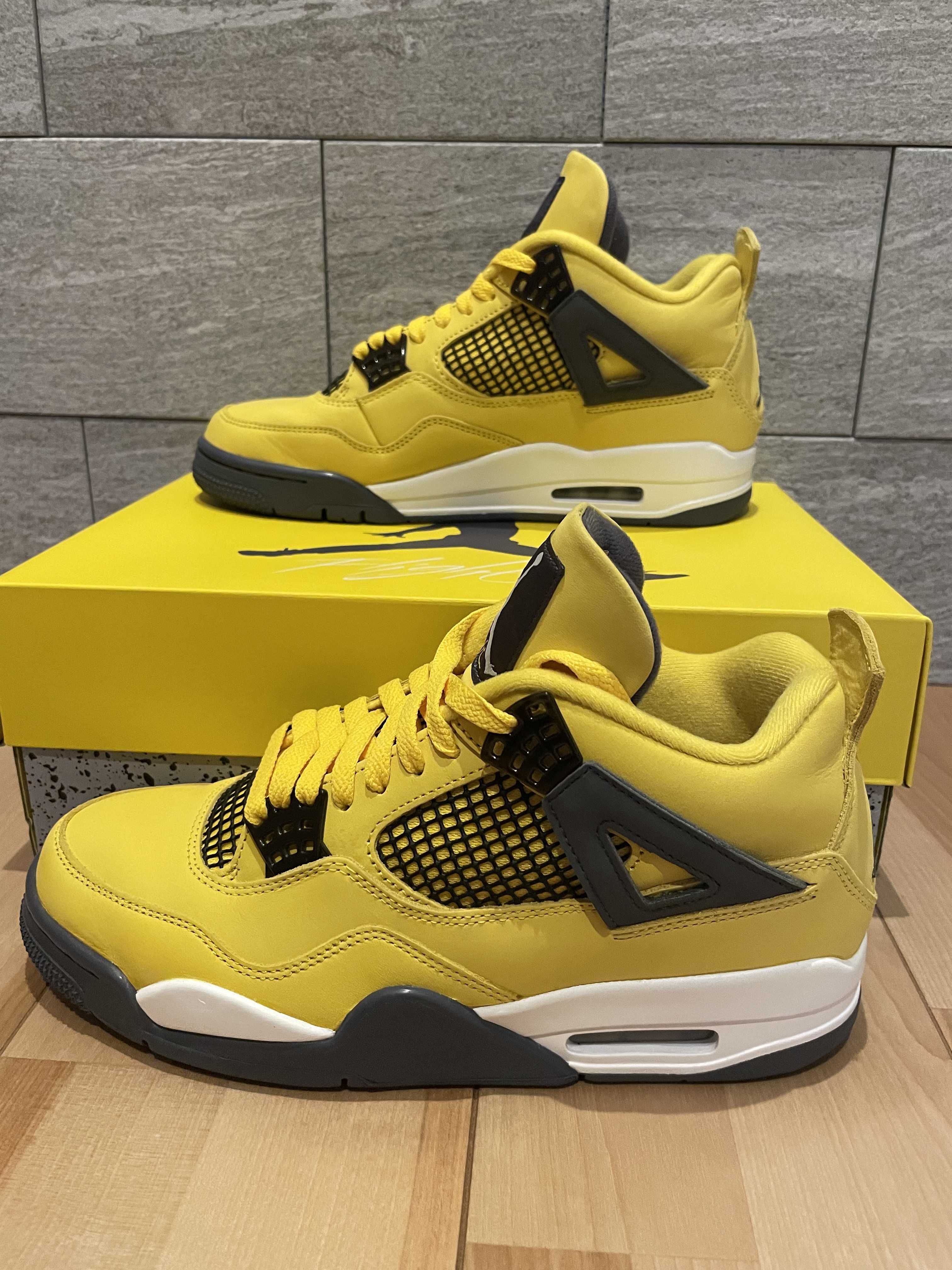Nike Air Jordan 4 "Tour Yellow"