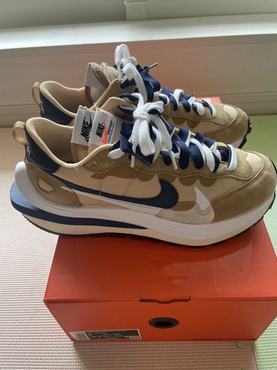 Sacai × Nike Vapor Waffle "Sesame And Blue Void"
