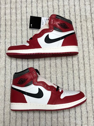 Nike Air Jordan 1 High OG "Lost & Found/Chicago"
