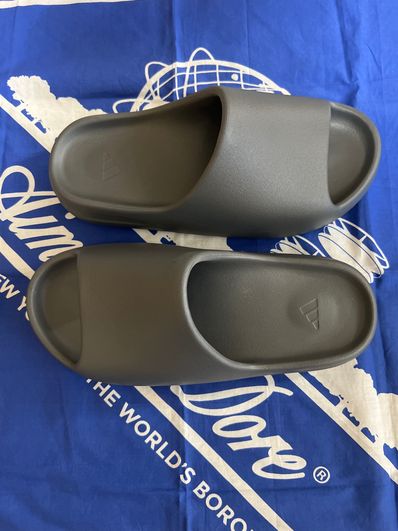 adidas YEEZY Slide "Slate Grey"