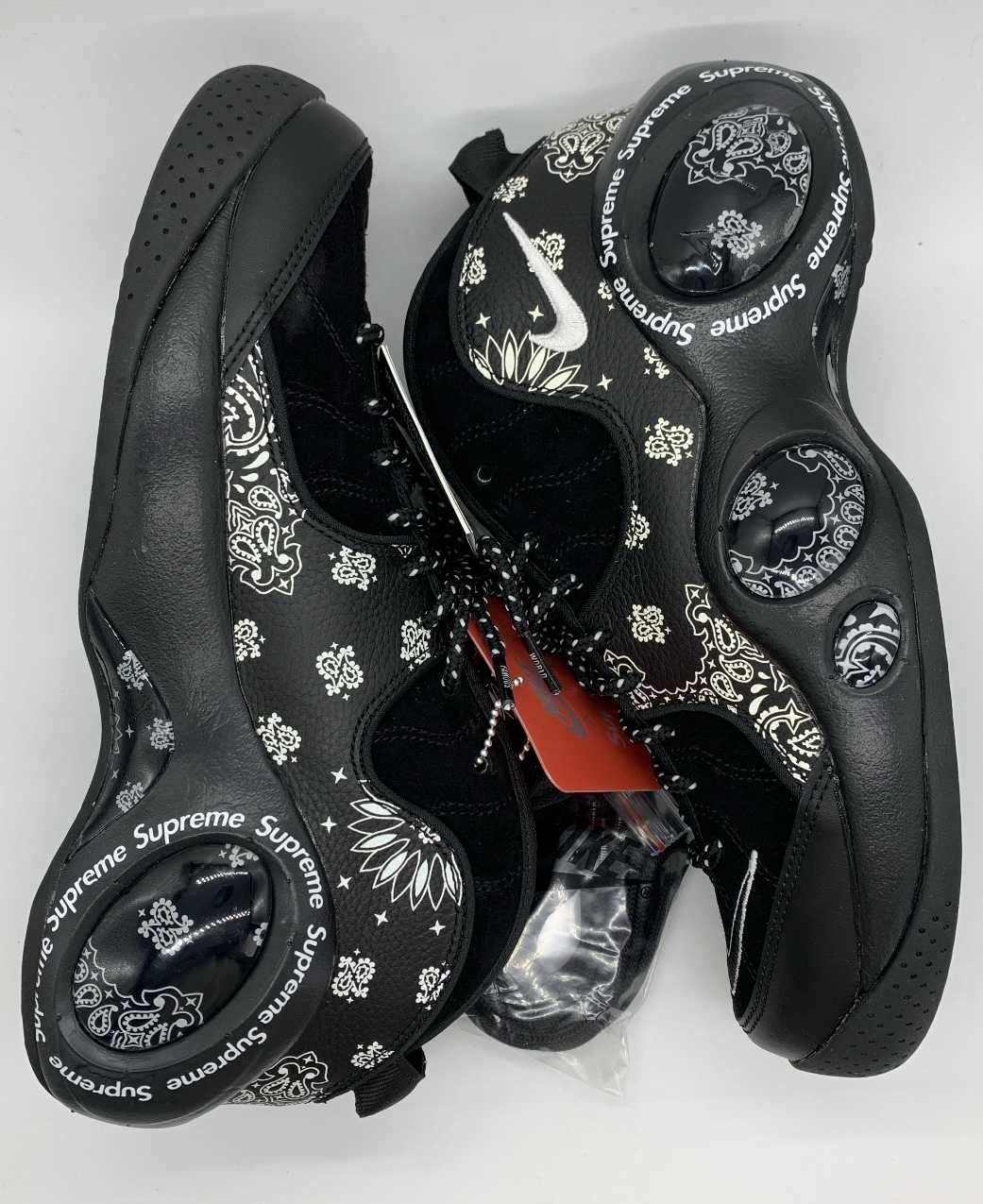 Supreme × Nike Air Zoom Flight 95 SP "Black/White"