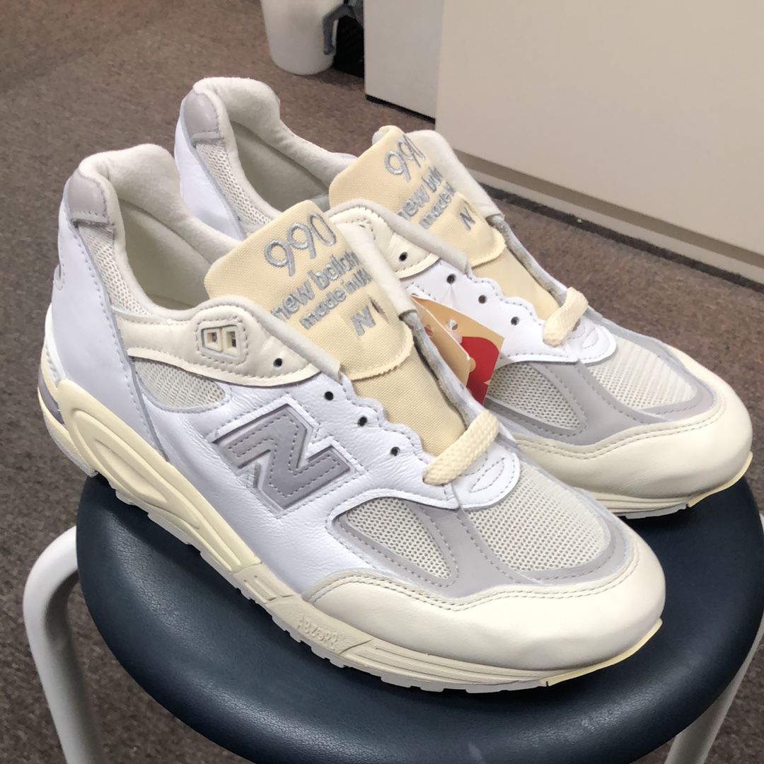 New Balance 990V2 "Sea Salt"